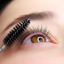 BrowLuxe – 50 brosses pour Sourcils Précisions Parfaites